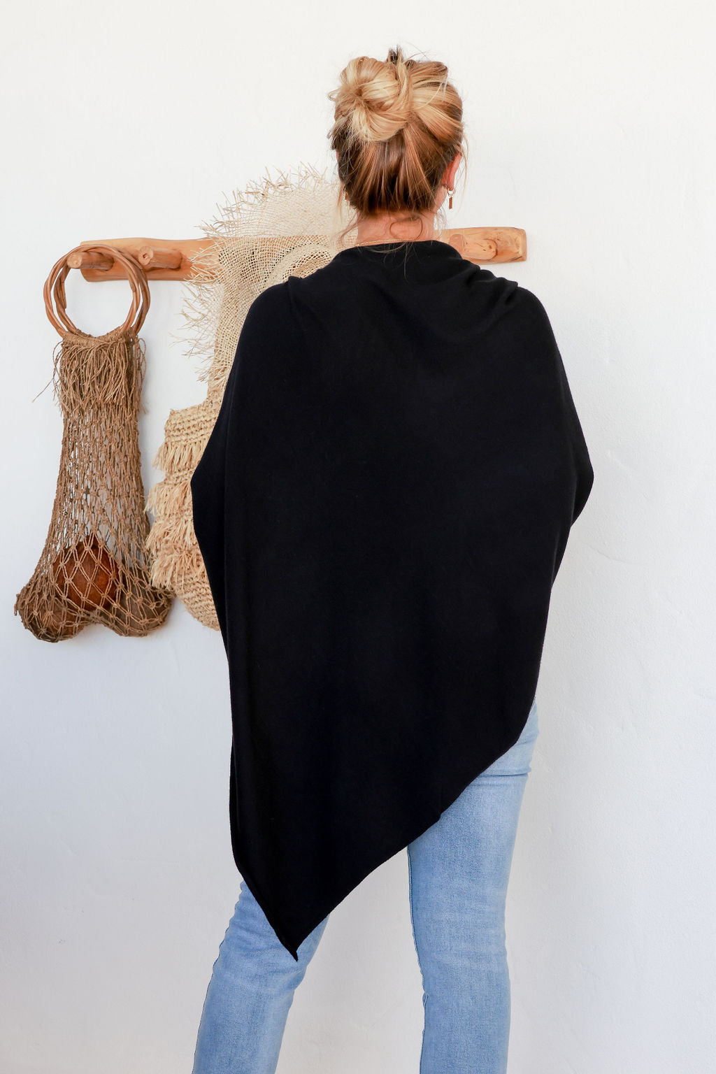 Geelong Poncho Scarf