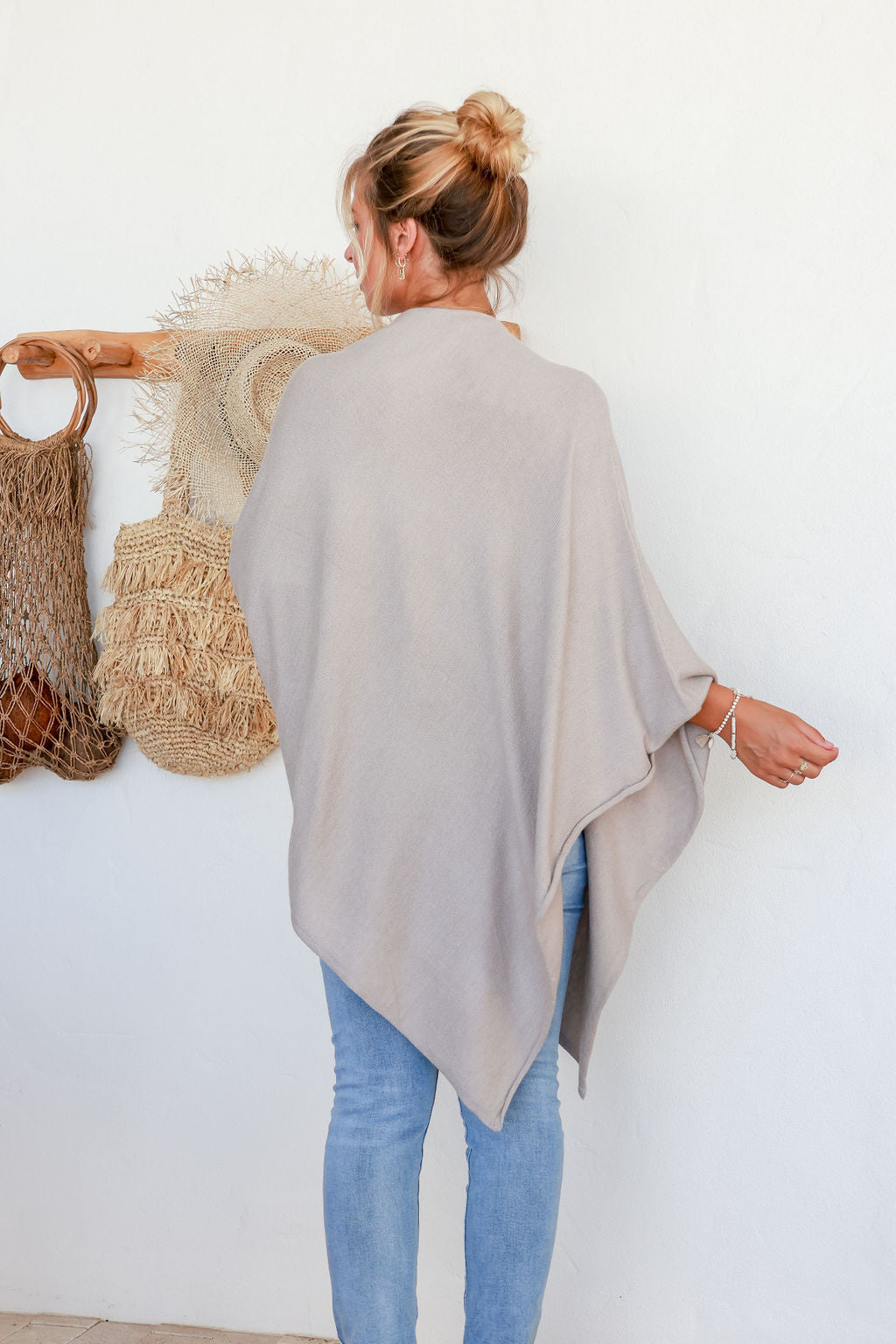 Geelong Poncho Scarf