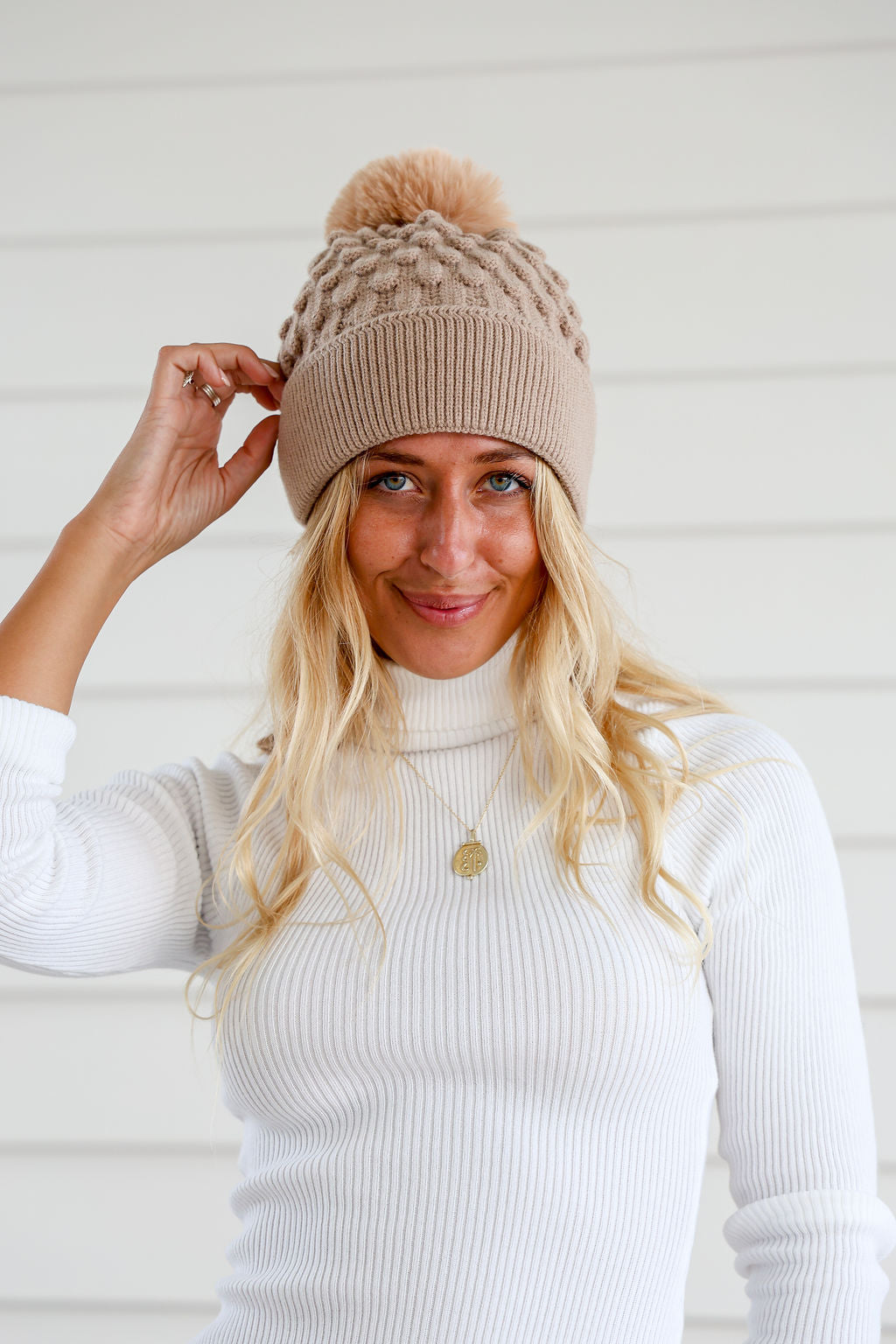 Hat FSH2400