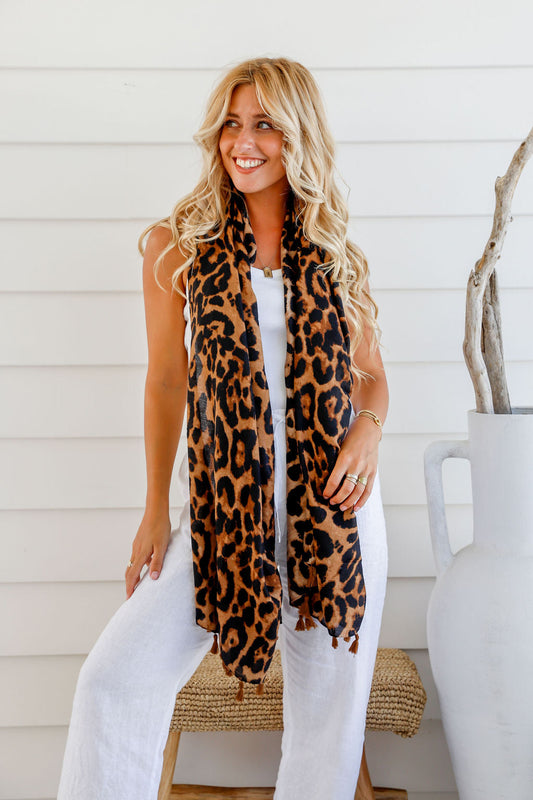 Winton Scarf